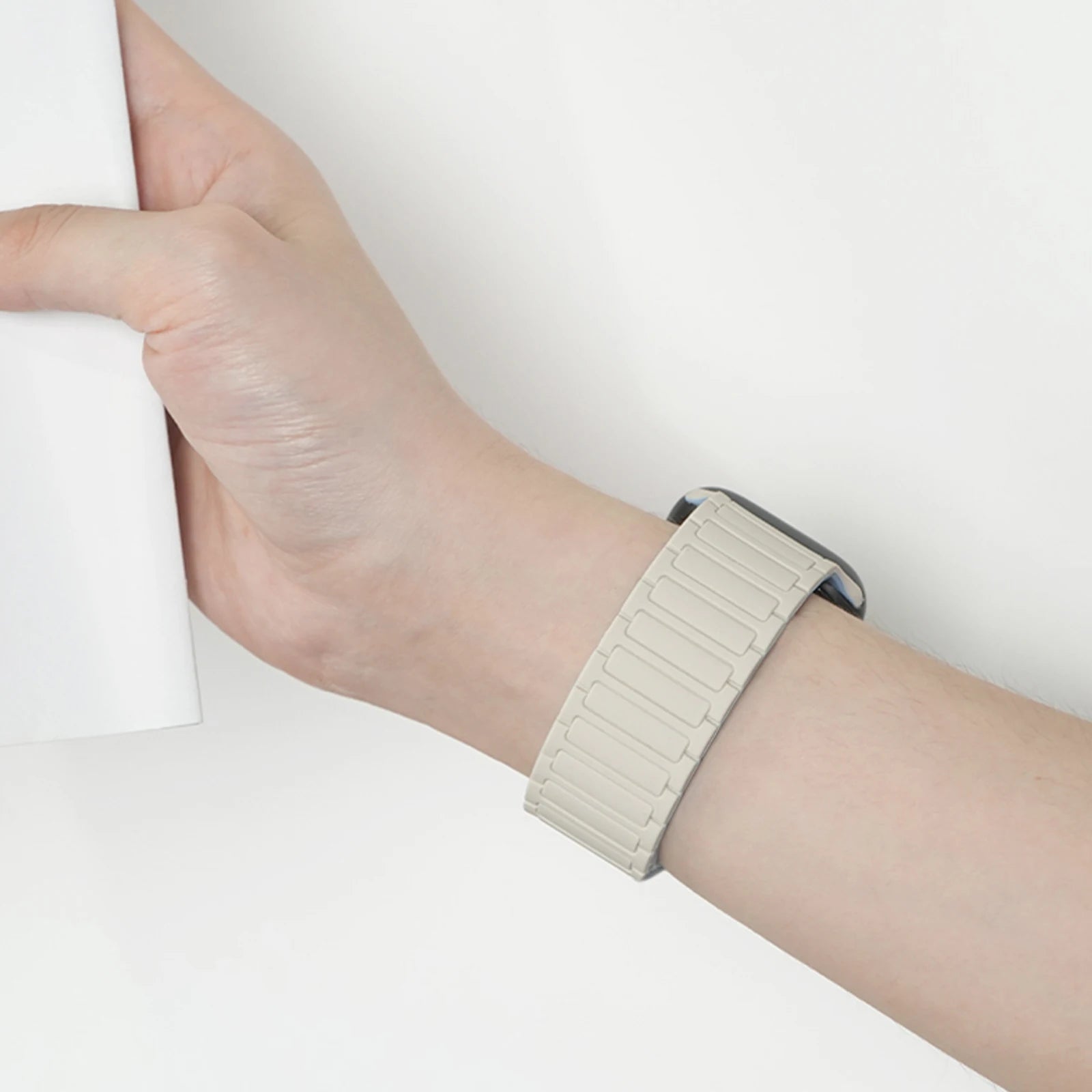 Magnetic Silicone Strap for Apple Watch - Strap Shack
